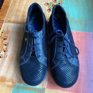𝅺Wolky Black Lace-up Oxford Walking Shoe, Size‎ 37 (US 6)